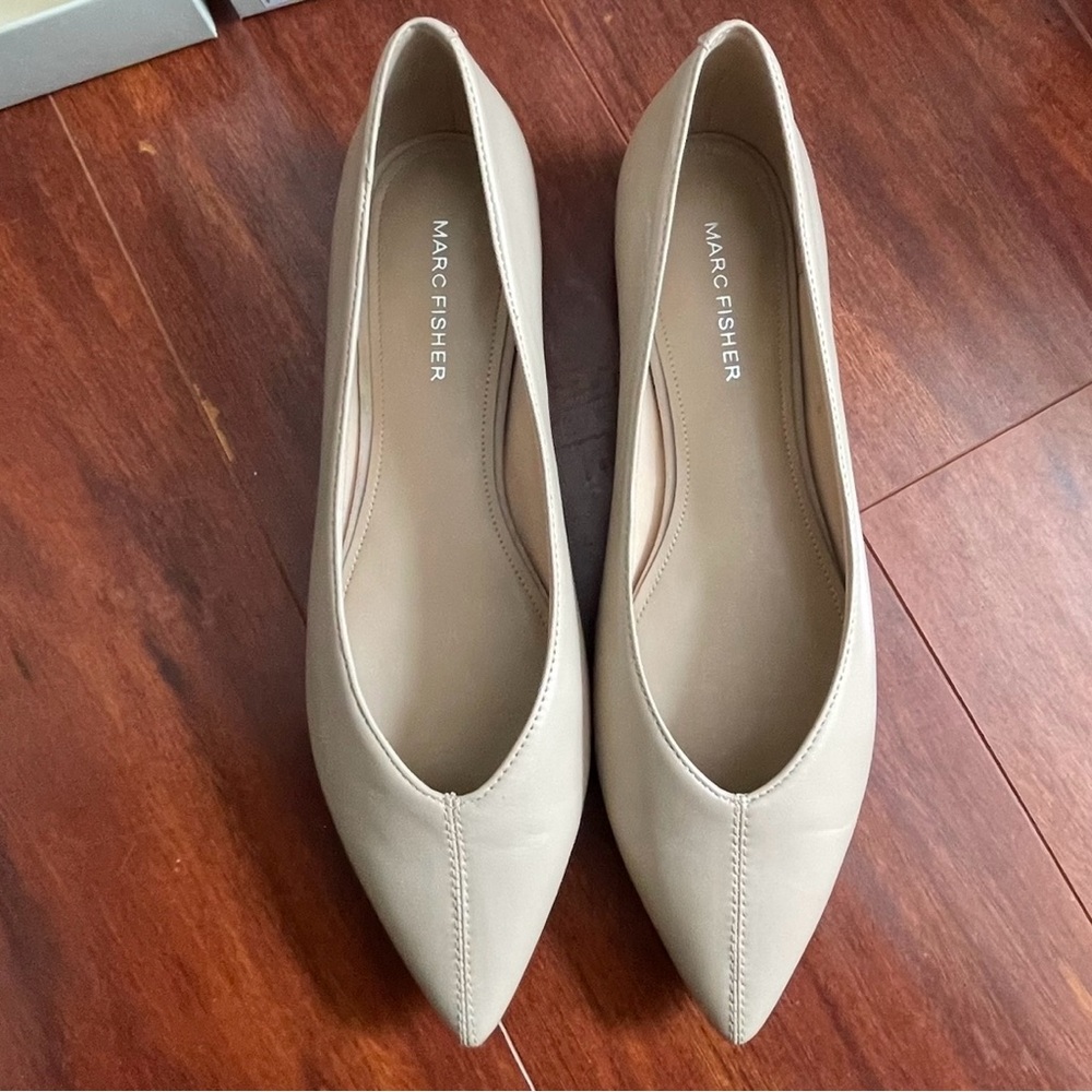 Marc Fisher Light Natural Leather Point toe flats Altair